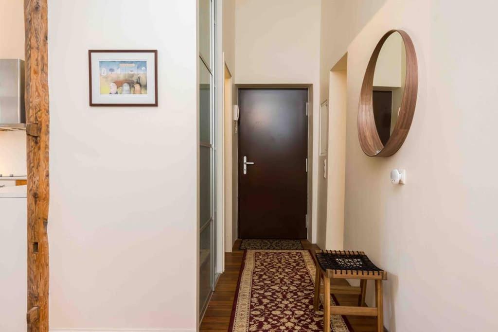 Best Location, Beautiful And Quiet Old Town Apt. Tallinn Eksteriør bilde